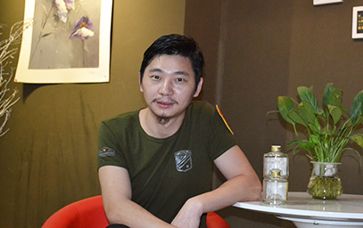 二炮军官袁华章